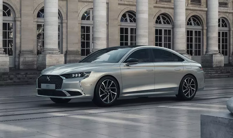 DS 9 is France's flagship sedan