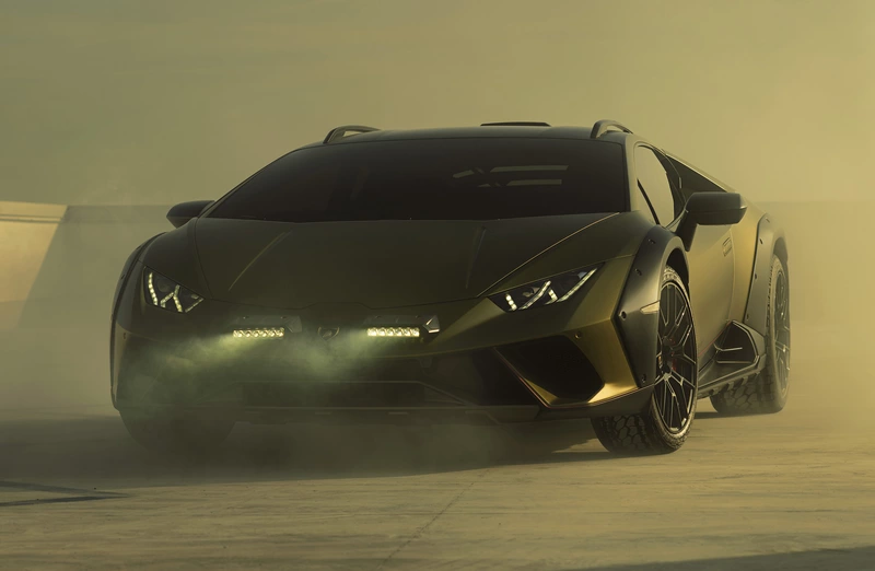 Lamborghini Huracán Stellato, supercar off-roading.