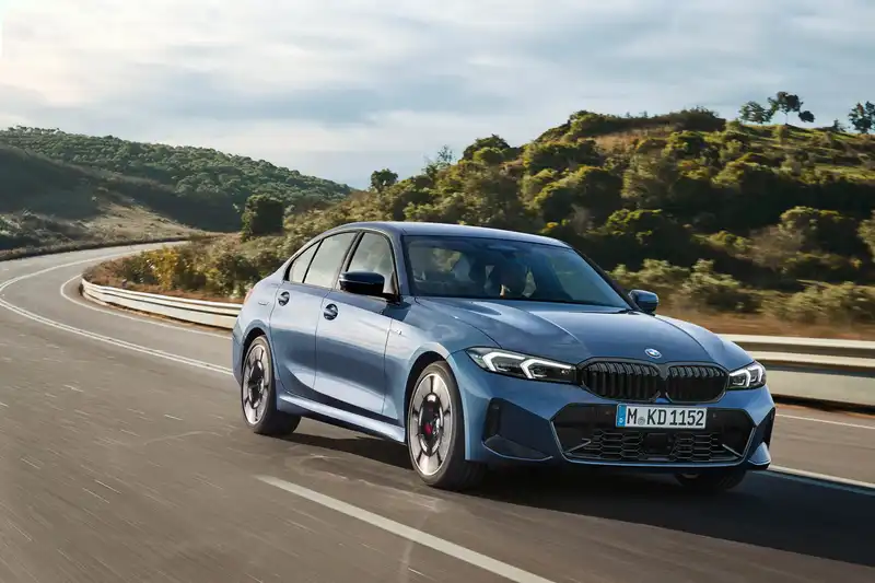 2025BMW3 series wins updates including Mild Hybrid Power