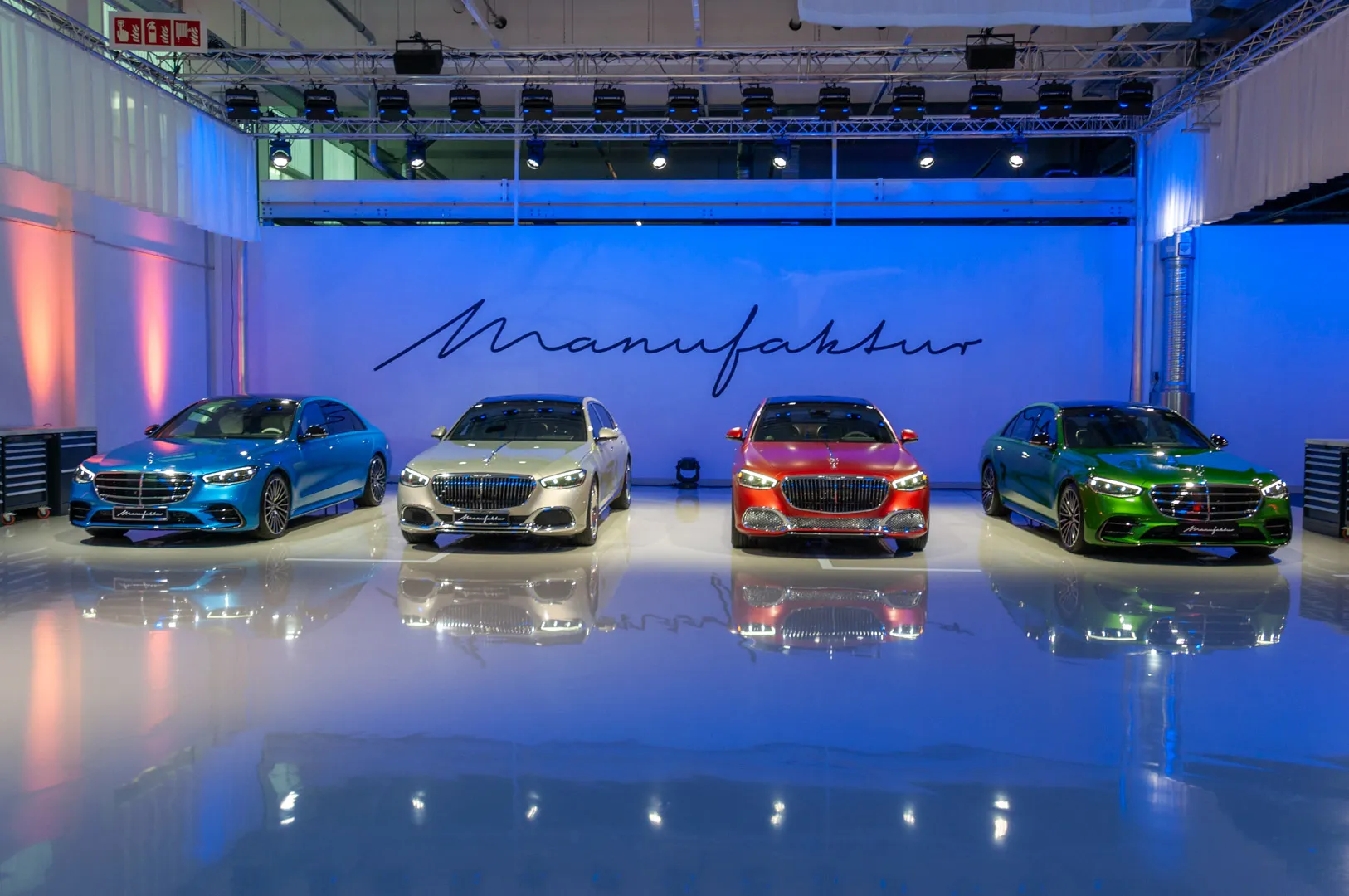 Mercedes-Benz Expands Manufaktur program and opens Customer Studio